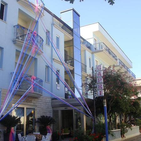 בלריה-איגאה מרינה Hotel Capri מראה חיצוני תמונה