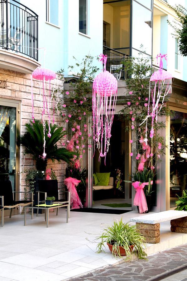 בלריה-איגאה מרינה Hotel Capri מראה חיצוני תמונה